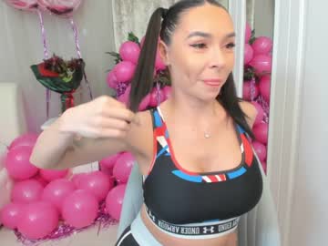 webcam girl squirtbetty live cam image #1874704