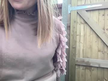 webcam girl eatmypie69 live cam image #6615207