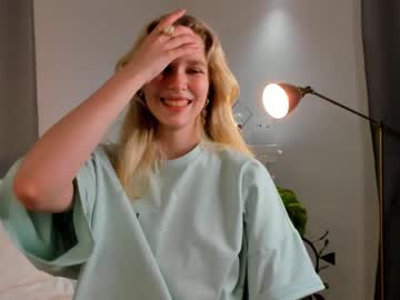 webcam girl coventinadavy live cam image #6892221