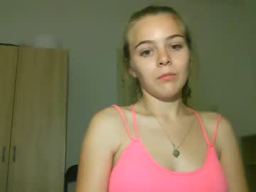 webcam girl inocent_student17 live cam image #5041504