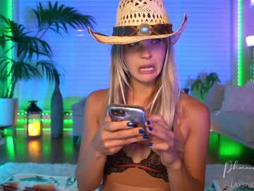 webcam girl phoenix_taylor live cam image #2058478