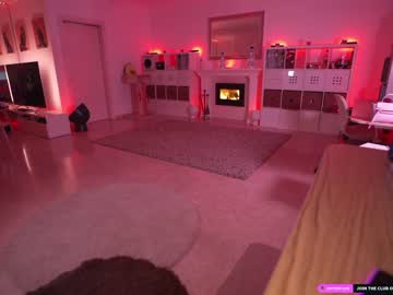 webcam girl hannahjames710 live cam image #914326