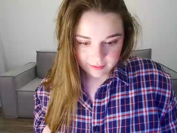 webcam girl tutti_frutti_ live cam image #2728331