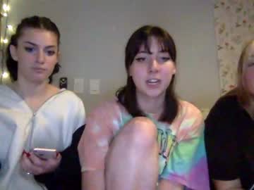 webcam girl wallabyxxx live cam image #3342492