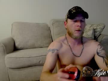 webcam man kylechat live cam image #2961680
