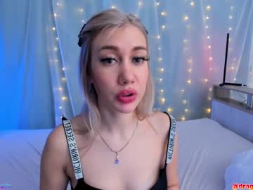 webcam girl sinacampby live cam image #723251
