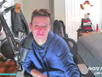 webcam man letsplayblake live cam image #3983085