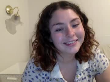 webcam girl lloco4coco live cam image #2325936