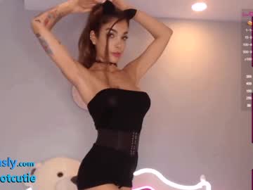 webcam girl masha_sexy live cam image #2980589