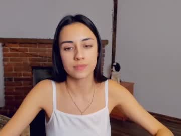 webcam girl icy_xo live cam image #779219