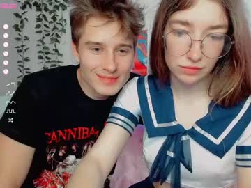 webcam couple alicekaneky_xx live cam image #1908755