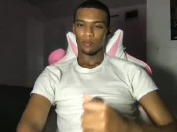 webcam man cvmpirexxx live cam image #2452938