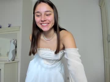webcam girl eleonora_linn live cam image #2727741