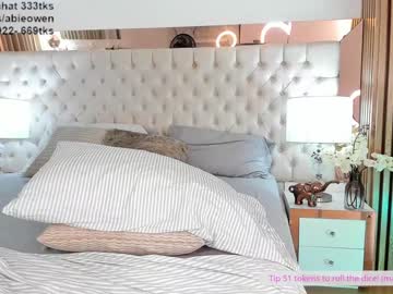 webcam girl abie_owen live cam image #1072747