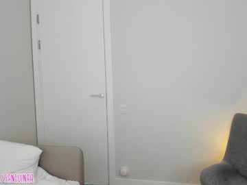 webcam girl laura_sanguinar live cam image #1441536