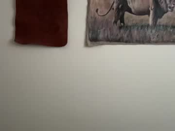 webcam man johnjamesopp live cam image #3812759