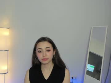 webcam girl y_u_m_i_k_a live cam image #1847462