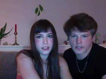 webcam couple kickitforward live cam image #7040603