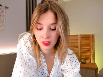 webcam girl milablush live cam image #4410249