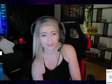 webcam girl kimilee22 live cam image #2815006