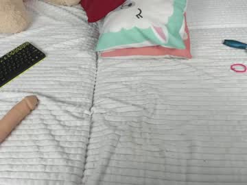 webcam girl arinamir live cam image #1420334