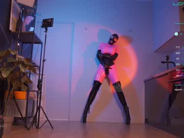 webcam girl bronnica live cam image #4362462
