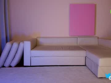 webcam girl hollyextra live cam image #4411550