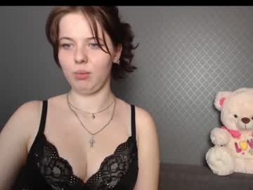 webcam girl charlotte_tilbury live cam image #3934907
