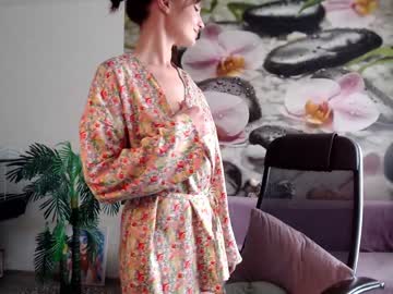 webcam girl jennycutey live cam image #3736205