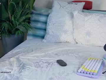 webcam girl belle_adrienne live cam image #2153255