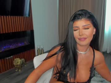 webcam girl moniqueeass live cam image #2992883