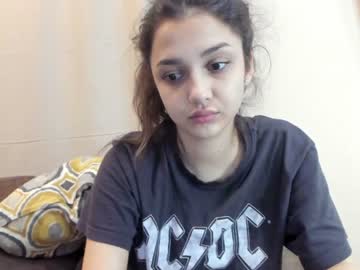 webcam girl so_sweet_poppy live cam image #394240