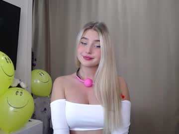 webcam girl cute18cute live cam image #4225333