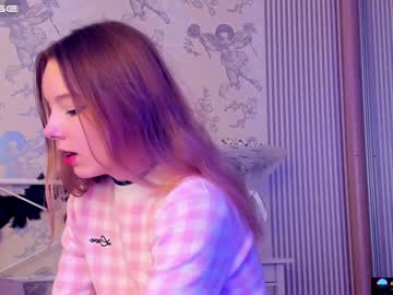 webcam girl lill_alice live cam image #3568403