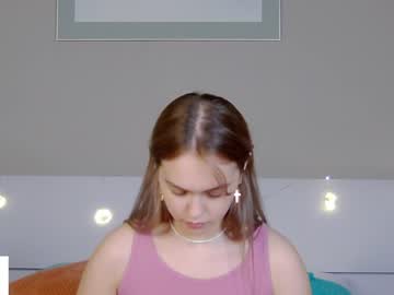 webcam girl evi_wow live cam image #4499846