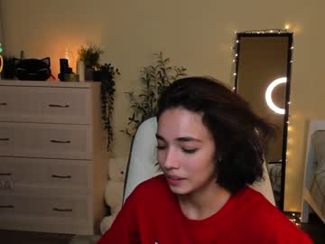 webcam girl ella_flar_ live cam image #2902093