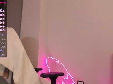 webcam girl aisneon live cam image #3374933