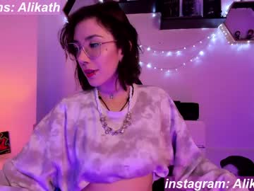 webcam girl thecosmicgirl live cam image #3821219