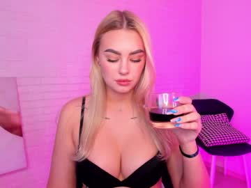 webcam girl 8a8y_nura live cam image #1204167