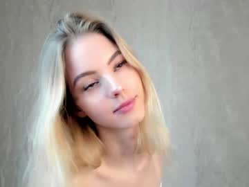 webcam girl cuttie_spooky live cam image #5543948