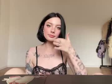 webcam tranny evelynforever live cam image #4538538