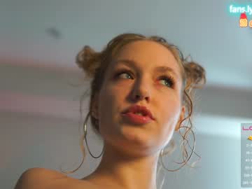 webcam girl _taylor_swift live cam image #5087002