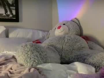 webcam girl gisellxoxo live cam image #4472155
