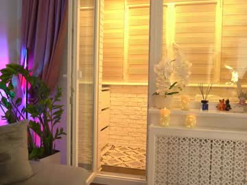 webcam girl sweety_rinushka_ live cam image #6871300