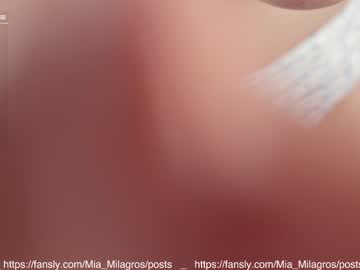 webcam girl mia_milagros live cam image #2373733