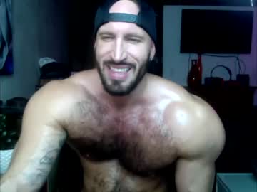 webcam man travisconnor86 live cam image #3986335