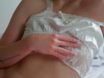 webcam girl sisypheanlove live cam image #4777115