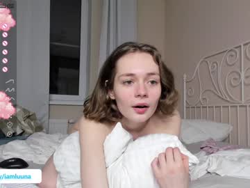 webcam girl mxxnsxsul live cam image #3332288