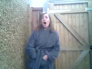 webcam girl eatmypie69 live cam image #5844400