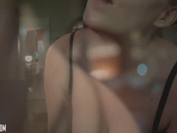 webcam girl tinatopp live cam image #734402
